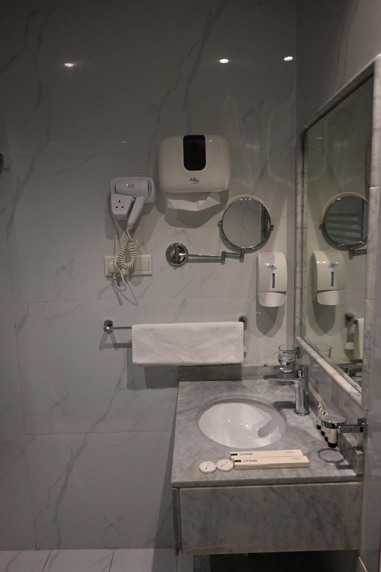Nars Al Basateen Apartment *